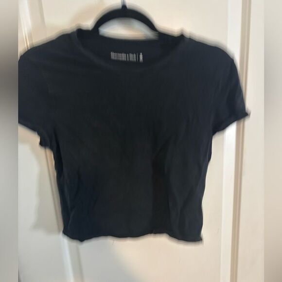 Abercrombie & Fitch Black Short Sleeve Tee size m EUC - Picture 3 of 5